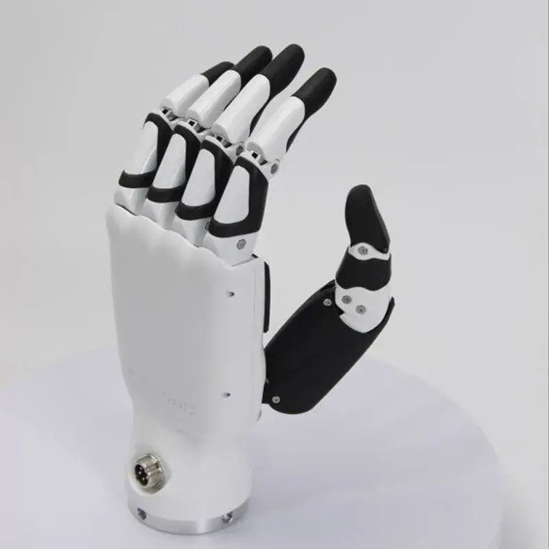 Dexterous Robotic Hand Handling an Object